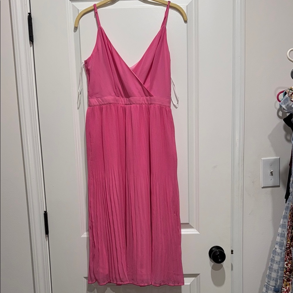 Lulus Pink Spaghetti Strap Midi Dress size Small Flowy‎ Spring Summer